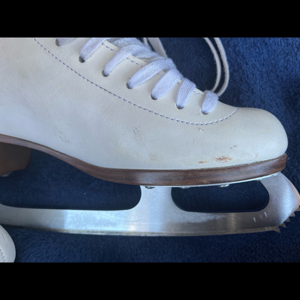 Riedell Women's Figure Skates Diamond 133 Size 6 Wide - Picture 4 of 6